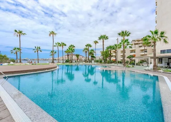 Cristianos First Line Appartement *